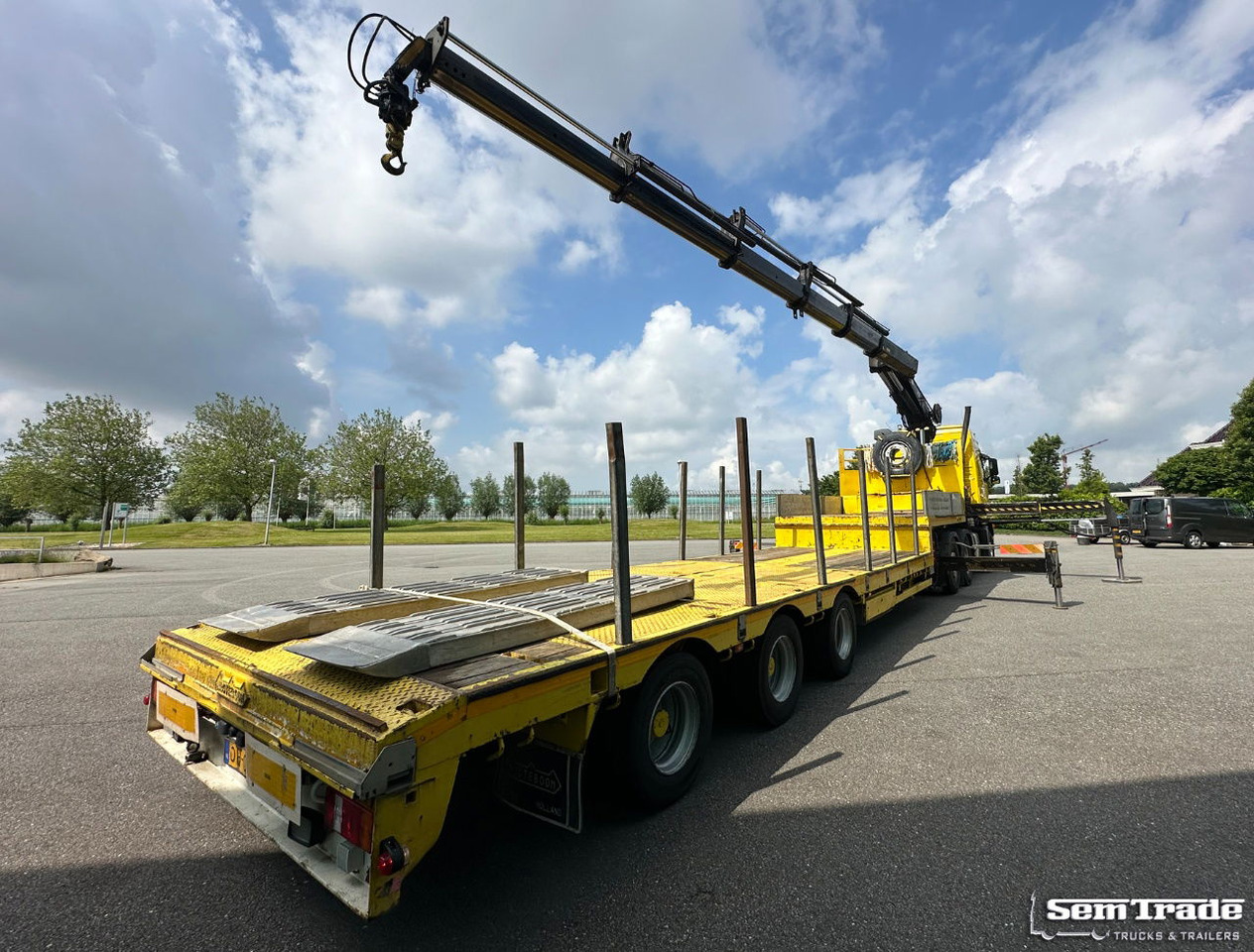 Volvo FH 12.460 Manual Gear 6X2 Euro 3 Only 493.000 KM Hiab 350 - 5 With Nootebo - Tracteur routier: photos 5 Volvo FH 12.460 Manual Gear 6X2 Euro 3 Only 493.000 KM Hiab 350 - 5 With Nootebo - Tracteur routier: photos 5