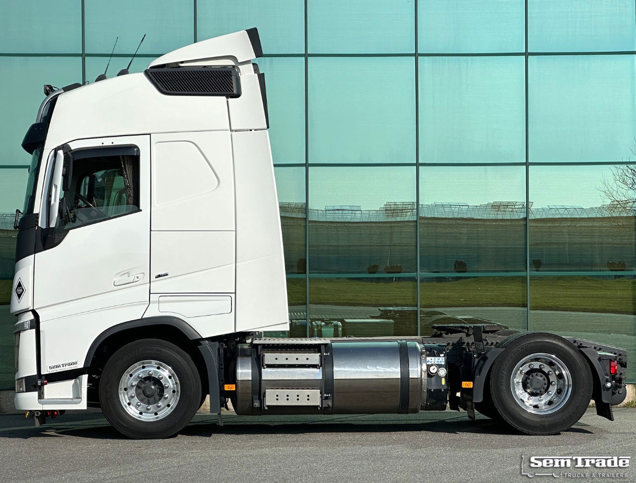 Volvo FH 13.460 Full AIR I-Park Cool Super Condition Belgium-Truck - Tracteur routier: photos 2 Volvo FH 13.460 Full AIR I-Park Cool Super Condition Belgium-Truck - Tracteur routier: photos 2