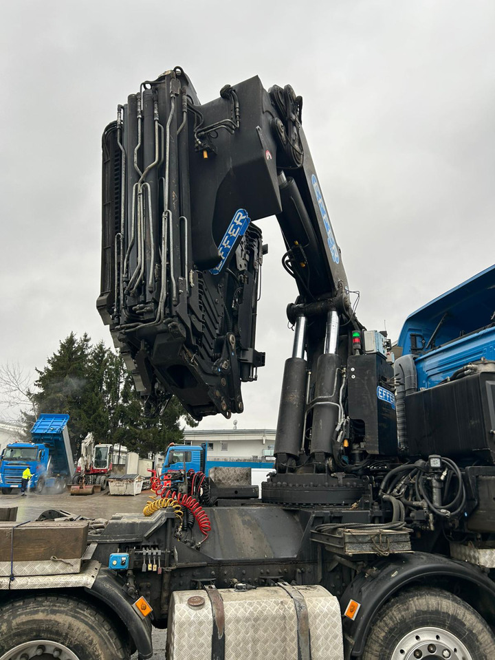 Volvo 520 FH + Effer 1550/8S - Grue auxiliaire: photos 5 Volvo 520 FH + Effer 1550/8S - Grue auxiliaire: photos 5