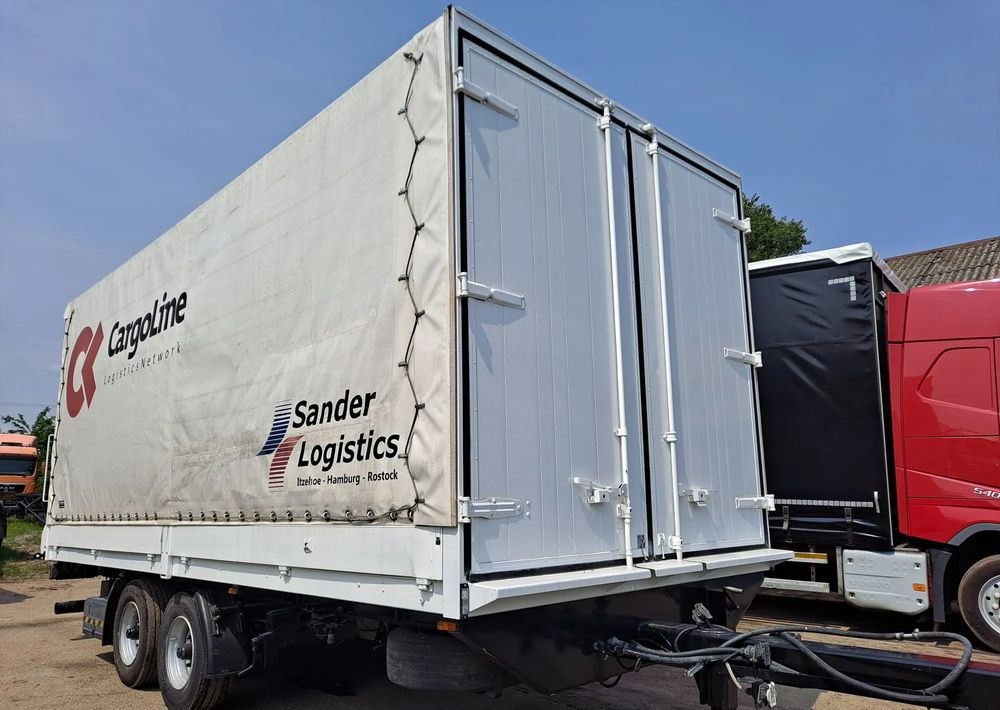 JUNG Przyczepa Tandem do nauki jazdy - Remorque rideaux coulissants: photos 4 JUNG Przyczepa Tandem do nauki jazdy - Remorque rideaux coulissants: photos 4