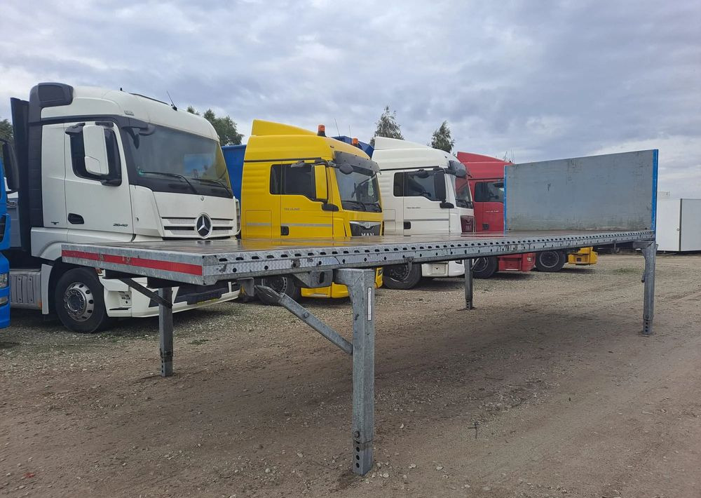 Krone Platforma 7,45 Ackermann - Carrosserie plateau: photos 1 Krone Platforma 7,45 Ackermann - Carrosserie plateau: photos 1