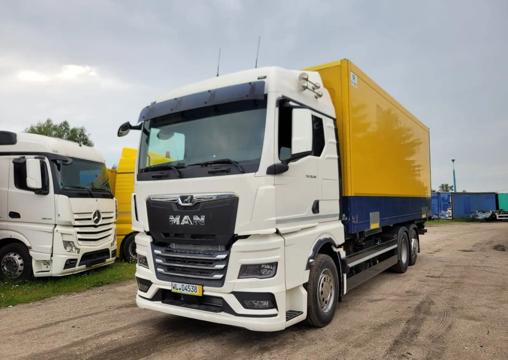 MAN MAN TGX 26.510 oś skrętna Izoterma E6 - Camion frigorifique: photos 1 MAN MAN TGX 26.510 oś skrętna Izoterma E6 - Camion frigorifique: photos 1