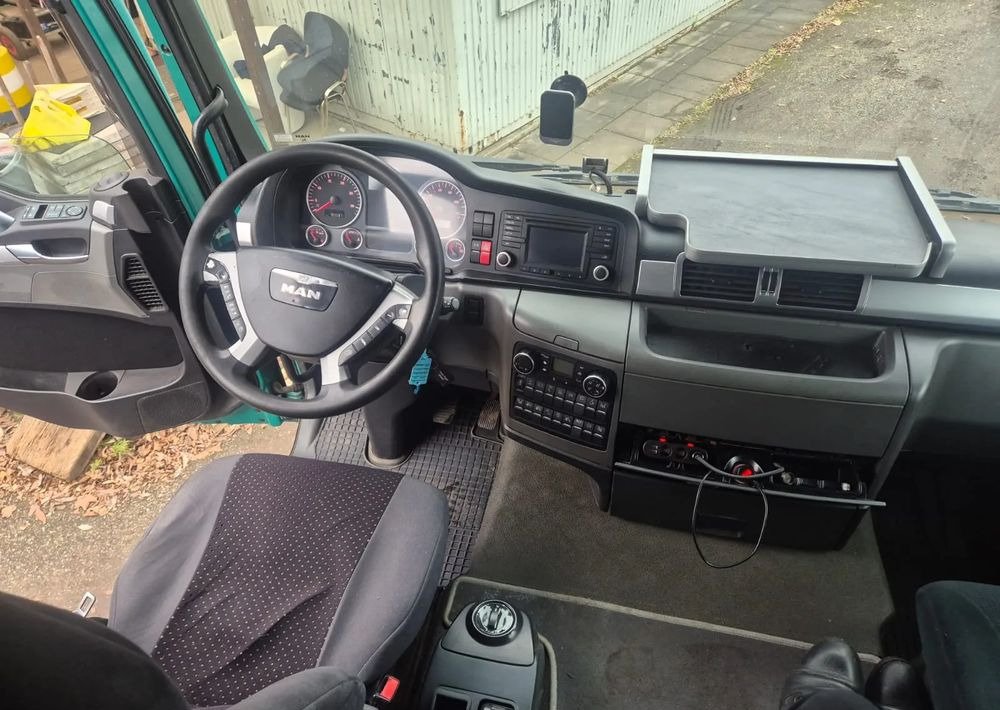 MAN TGS 18.400 Euro 6 Nauka jazdy - Tracteur routier, Semi-remorque rideaux coulissants: photos 5 MAN TGS 18.400 Euro 6 Nauka jazdy - Tracteur routier, Semi-remorque rideaux coulissants: photos 5