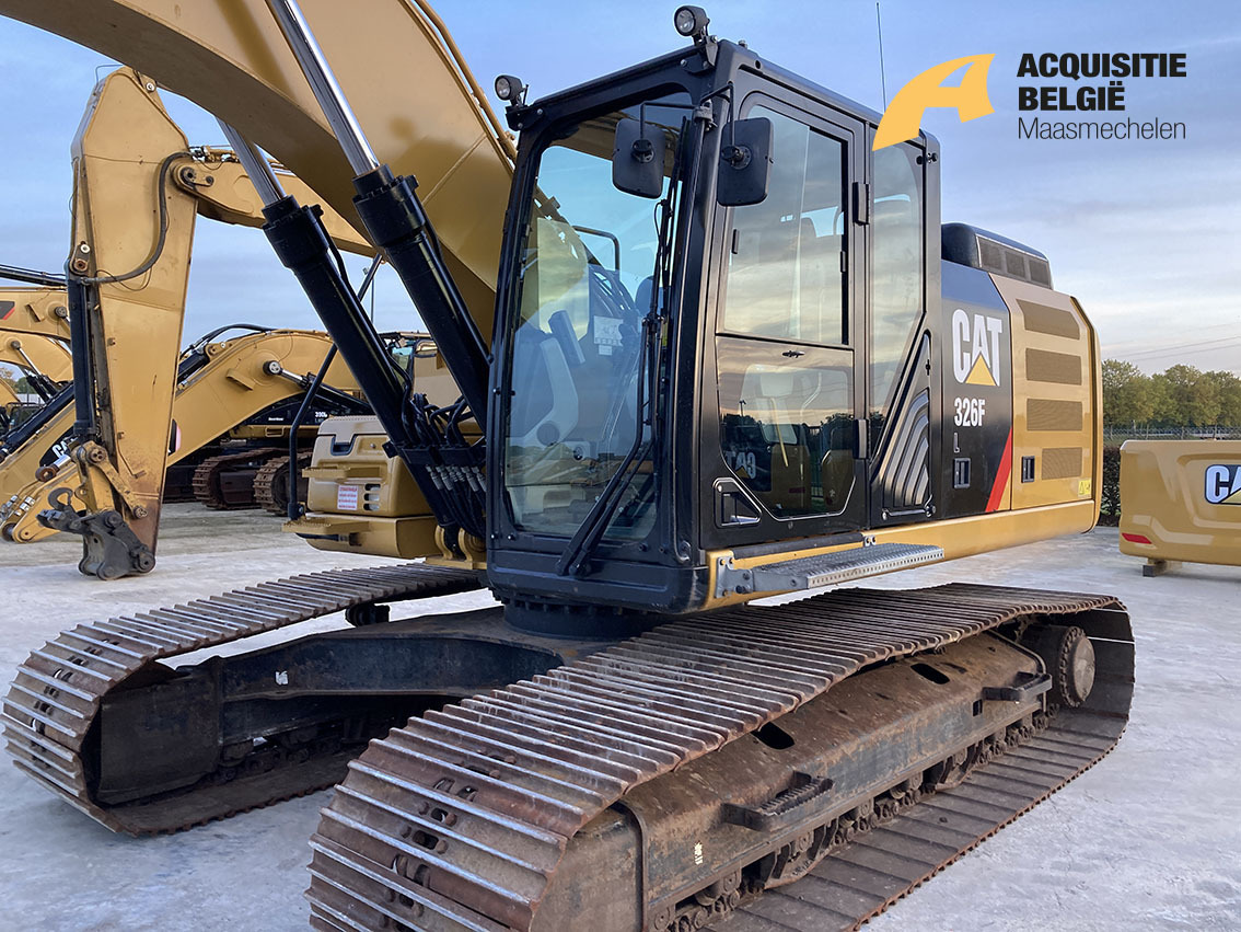 CATERPILLAR 326FL - Pelle sur chenille: photos 2 CATERPILLAR 326FL - Pelle sur chenille: photos 2