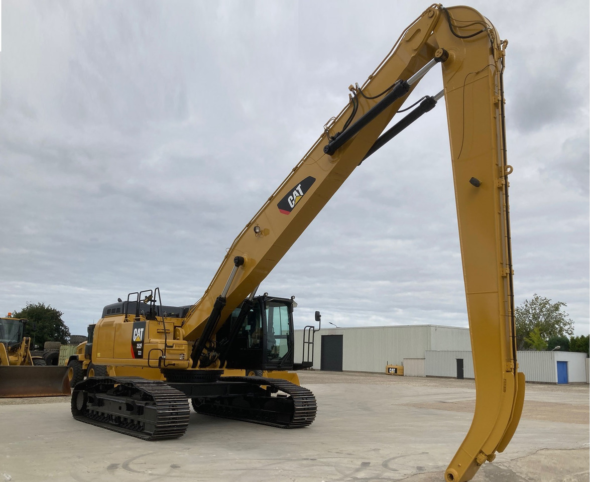 CATERPILLAR 352F Material Handler - Pelle de manutention: photos 4 CATERPILLAR 352F Material Handler - Pelle de manutention: photos 4