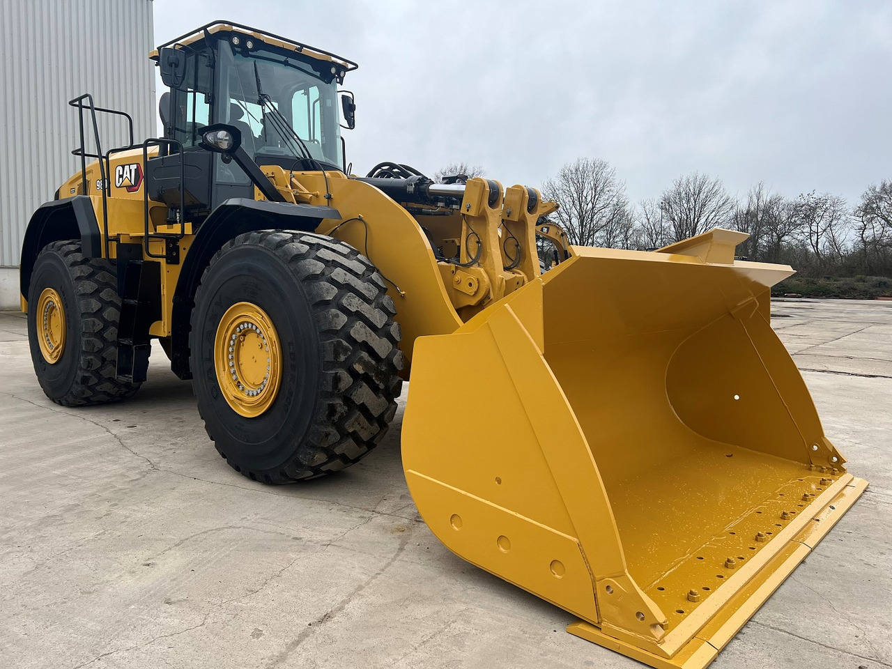 CATERPILLAR 980 Next Gen - Chargeuse sur pneus: photos 3 CATERPILLAR 980 Next Gen - Chargeuse sur pneus: photos 3