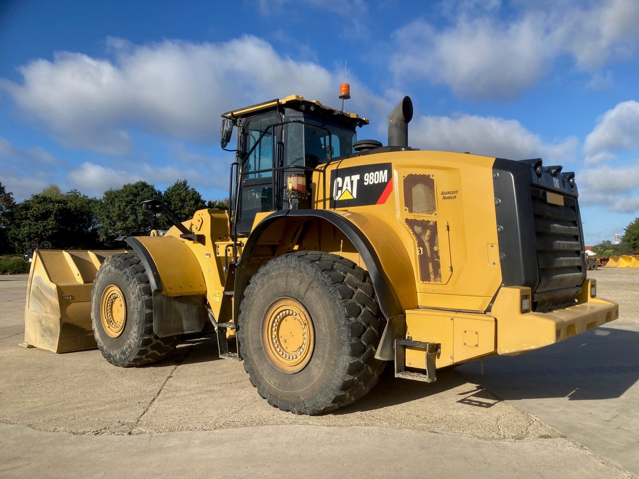 CATERPILLAR 980M - Chargeuse sur pneus: photos 1 CATERPILLAR 980M - Chargeuse sur pneus: photos 1