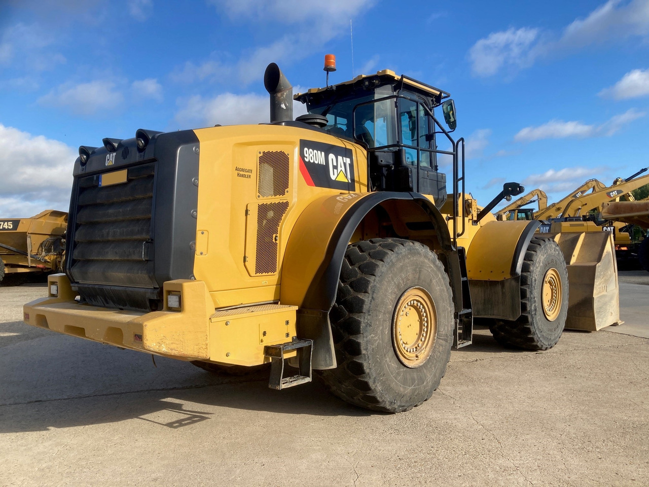 CATERPILLAR 980M - Chargeuse sur pneus: photos 4 CATERPILLAR 980M - Chargeuse sur pneus: photos 4