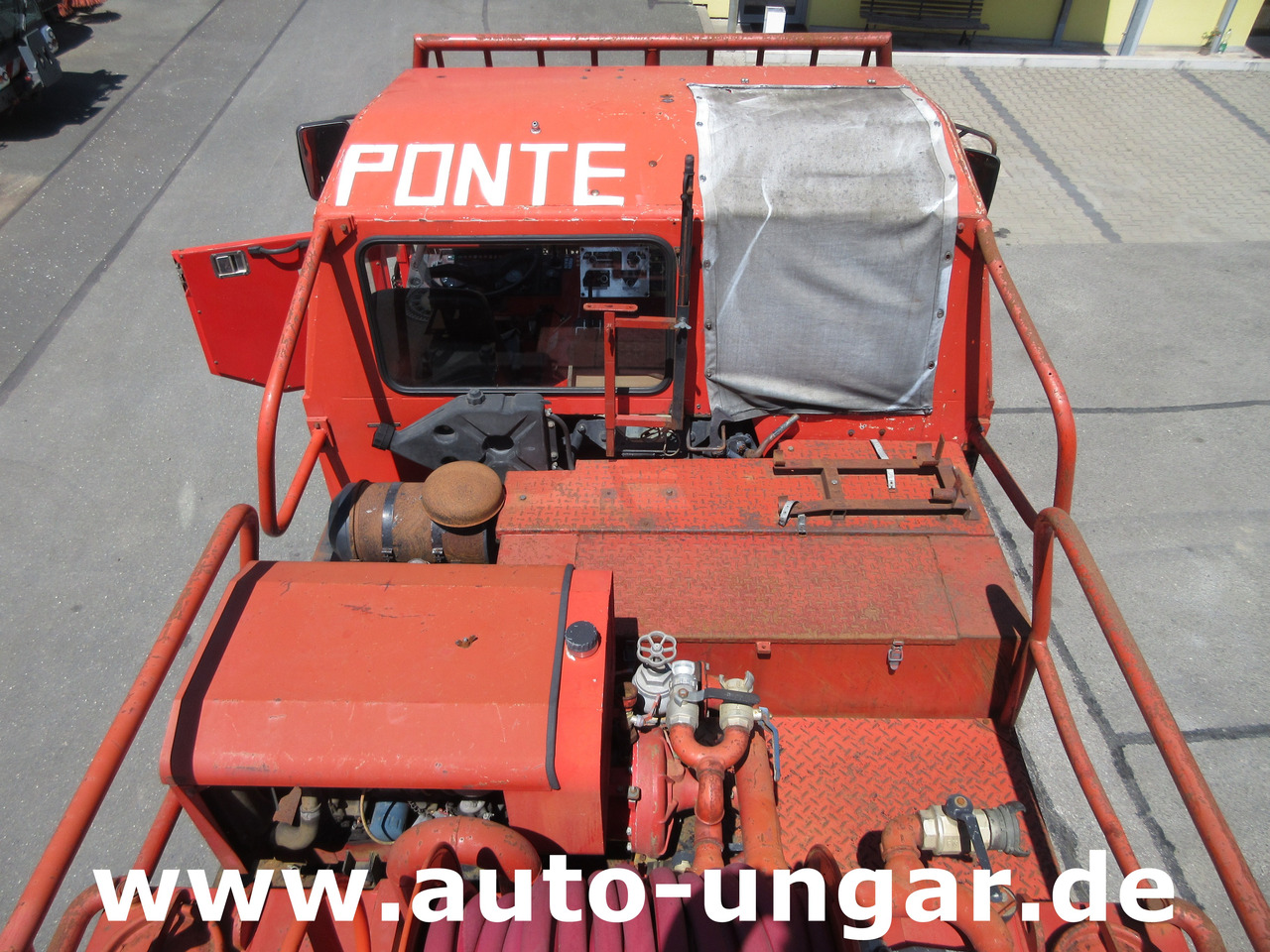 Camion de pompier BRIMONT PM ETR Feuerwehr 4x4x4 AHK verwindbarer Rahmen Off-Road Winde Kriechgang: photos 27