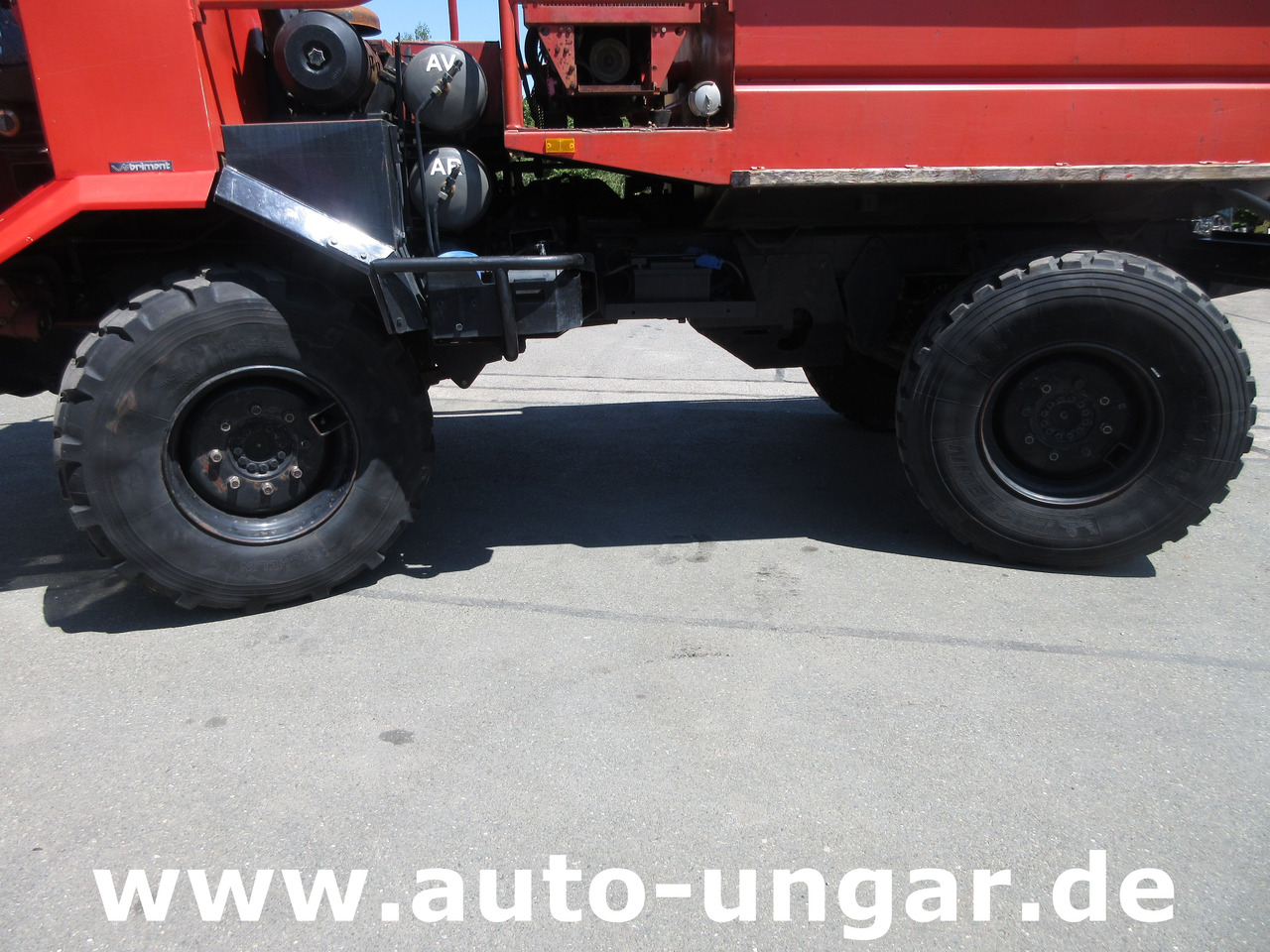 Camion de pompier BRIMONT PM ETR Feuerwehr 4x4x4 AHK verwindbarer Rahmen Off-Road Winde Kriechgang: photos 28