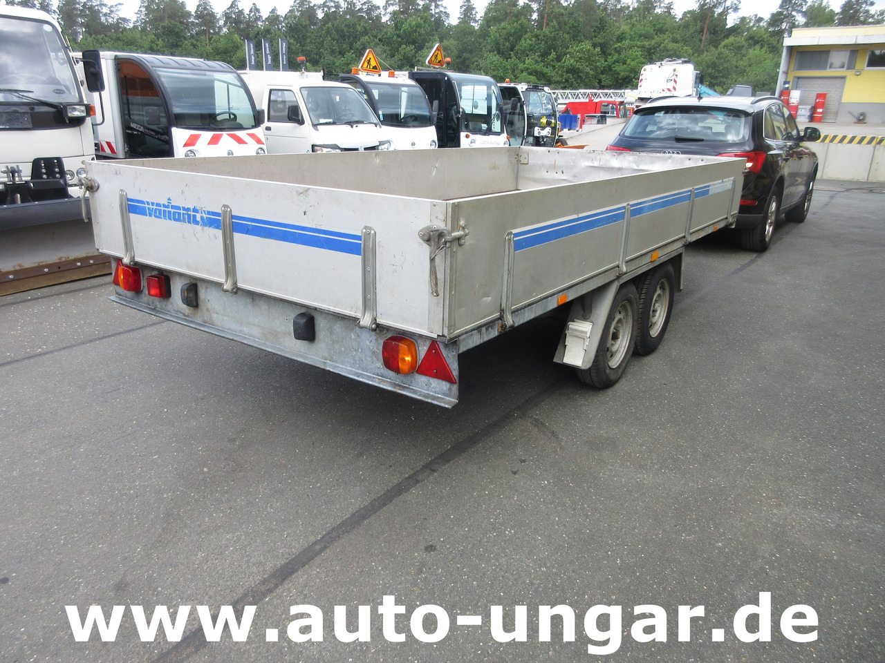 Buhl Variant 2000 Anhänger Pritsche Hochlader 2.000kg Alubordwände - Remorque plateau: photos 1 Buhl Variant 2000 Anhänger Pritsche Hochlader 2.000kg Alubordwände - Remorque plateau: photos 1