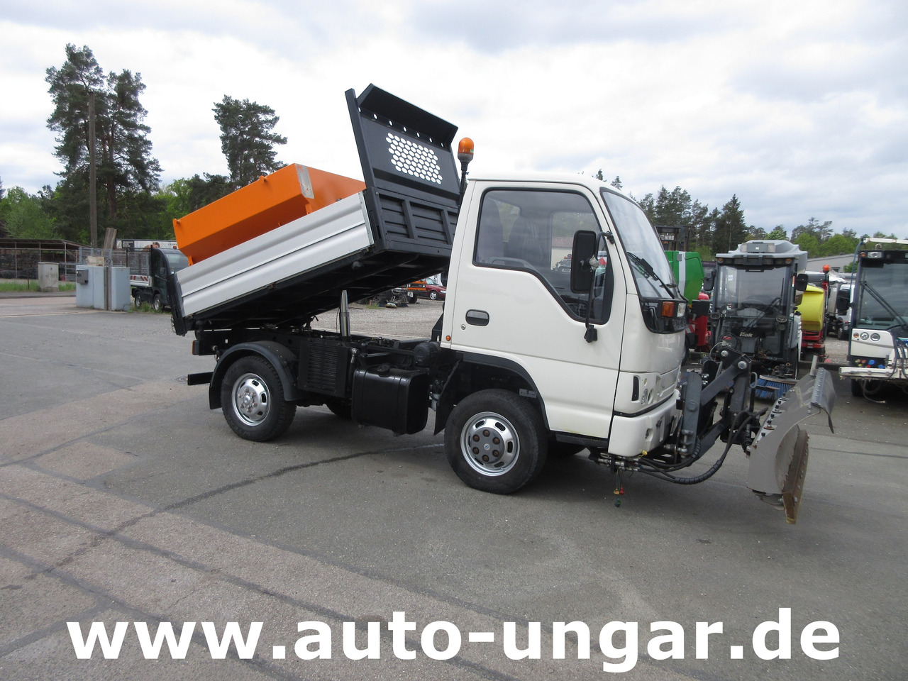 Durso Multimobil M3.50 Multicar Winterdienst 4x4 Kipper Pflug & Streuer - Engin de déneigement: photos 2 Durso Multimobil M3.50 Multicar Winterdienst 4x4 Kipper Pflug & Streuer - Engin de déneigement: photos 2