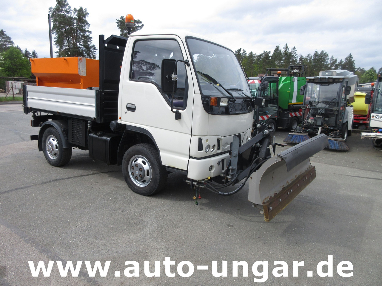 Durso Multimobil M3.50 Multicar Winterdienst 4x4 Kipper Pflug & Streuer - Engin de déneigement: photos 1 Durso Multimobil M3.50 Multicar Winterdienst 4x4 Kipper Pflug & Streuer - Engin de déneigement: photos 1