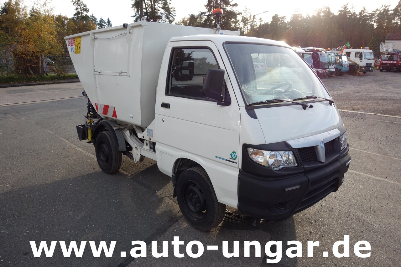 Piaggio Porter S90 Müllwagen IRIDE Tonnenlifter Kipper Kleinmüllwagen Zöller Mini - Benne à ordures ménagères: photos 2 Piaggio Porter S90 Müllwagen IRIDE Tonnenlifter Kipper Kleinmüllwagen Zöller Mini - Benne à ordures ménagères: photos 2
