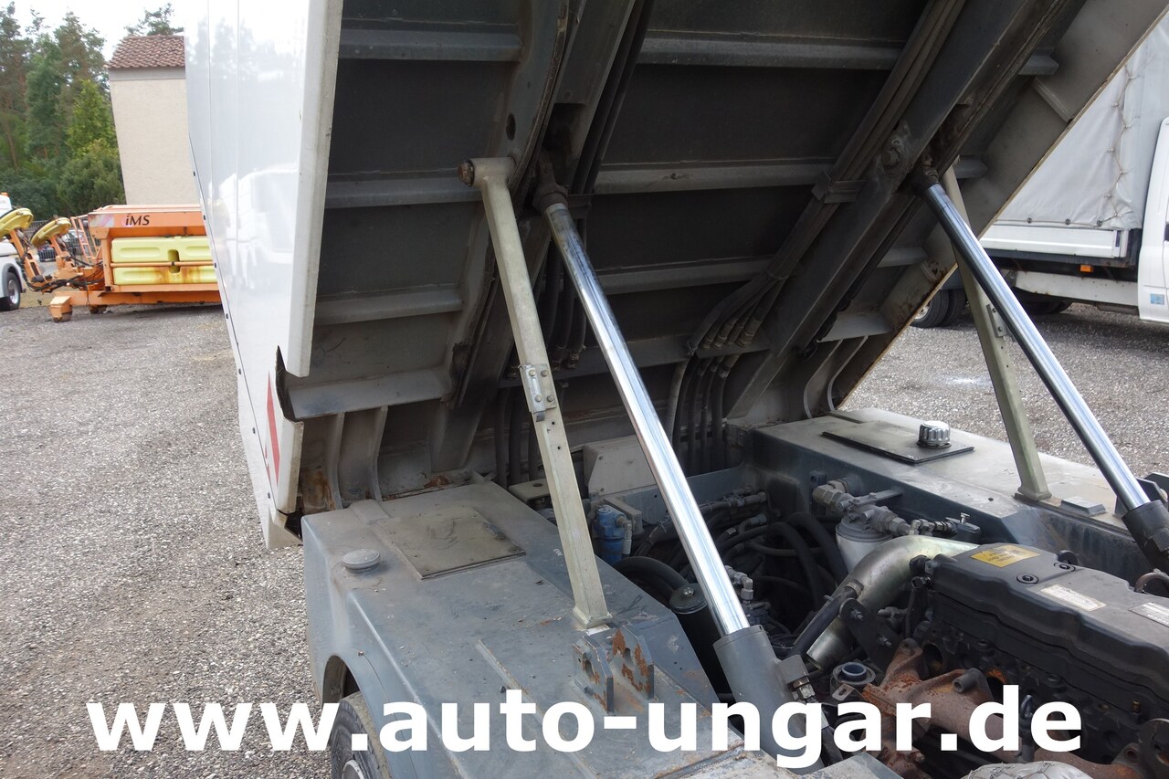 Balayeuse de voirie Ravo C540 / 530 Kehrmaschine - Kärcher - Heckabsaugung - Motorschaden: photos 12 Balayeuse de voirie Ravo C540 / 530 Kehrmaschine - Kärcher - Heckabsaugung - Motorschaden: photos 12