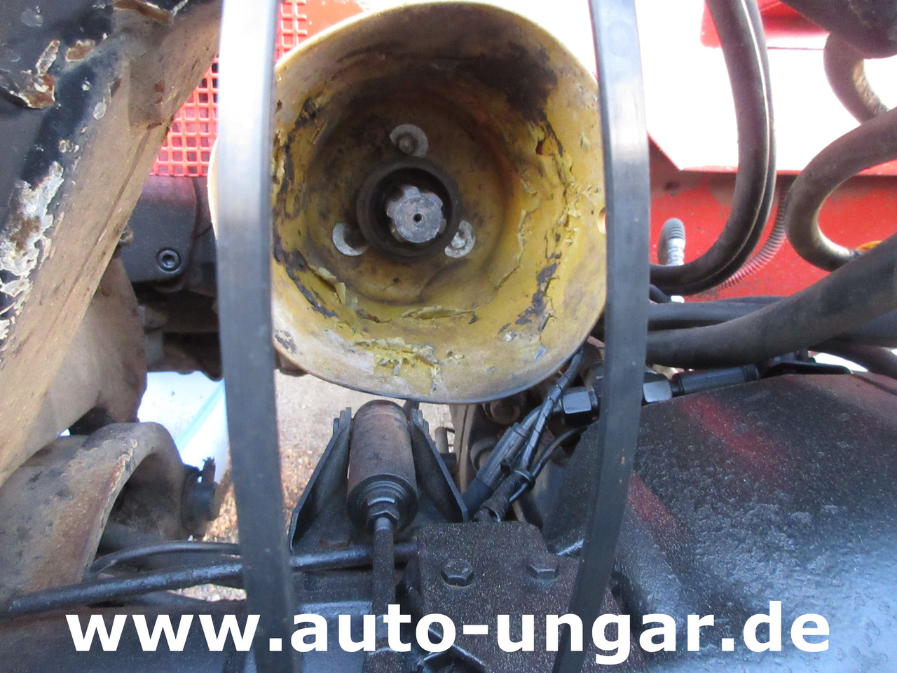 Reform Metrac H7S MOTORSCHADEN Bj. 2004 Front- & Heckzapfwelle Fronthydraulik - Tracteur agricole: photos 4 Reform Metrac H7S MOTORSCHADEN Bj. 2004 Front- & Heckzapfwelle Fronthydraulik - Tracteur agricole: photos 4