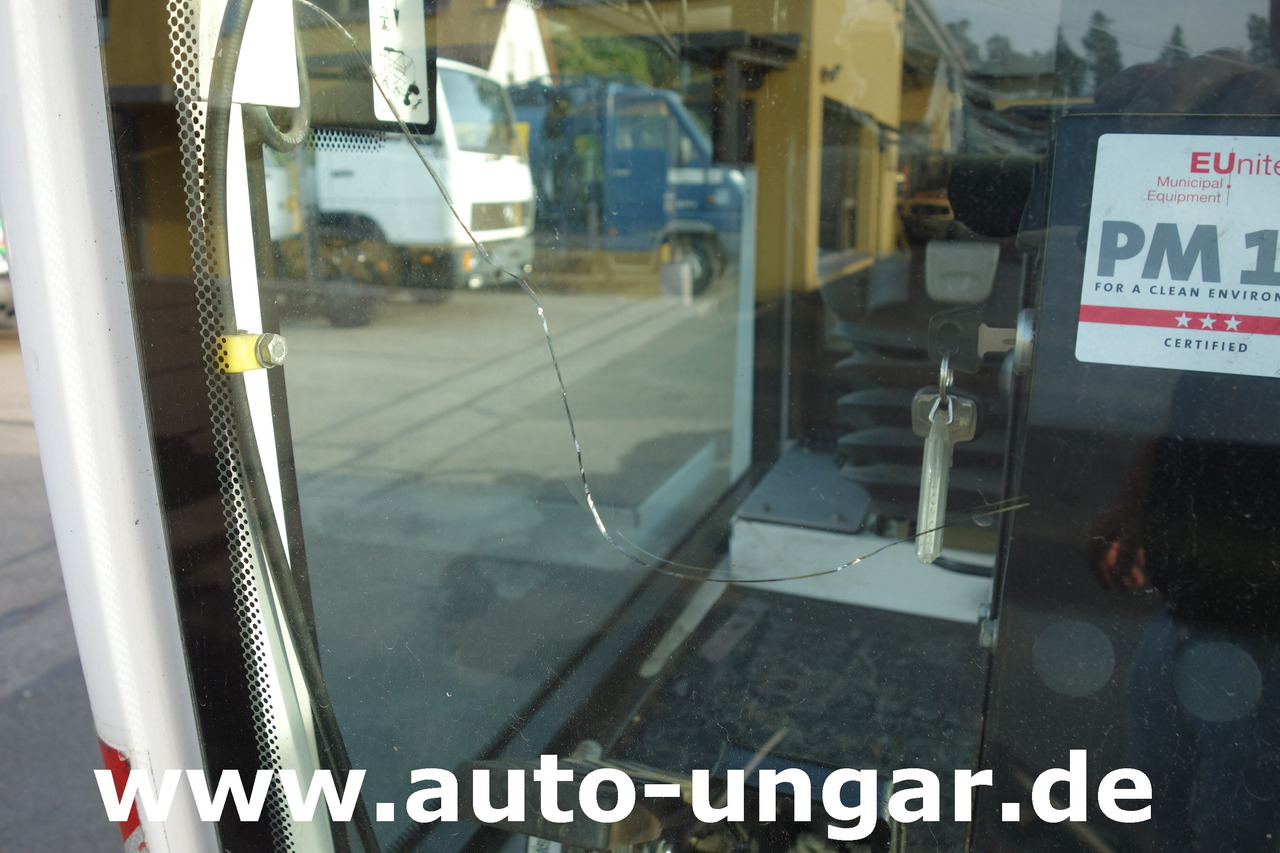 Balayeuse de voirie SCHMIDT Cleango 500 EURO 5 3. Besen Baujahr 2013 Kehrmaschine Straßenkehrmaschine: photos 18