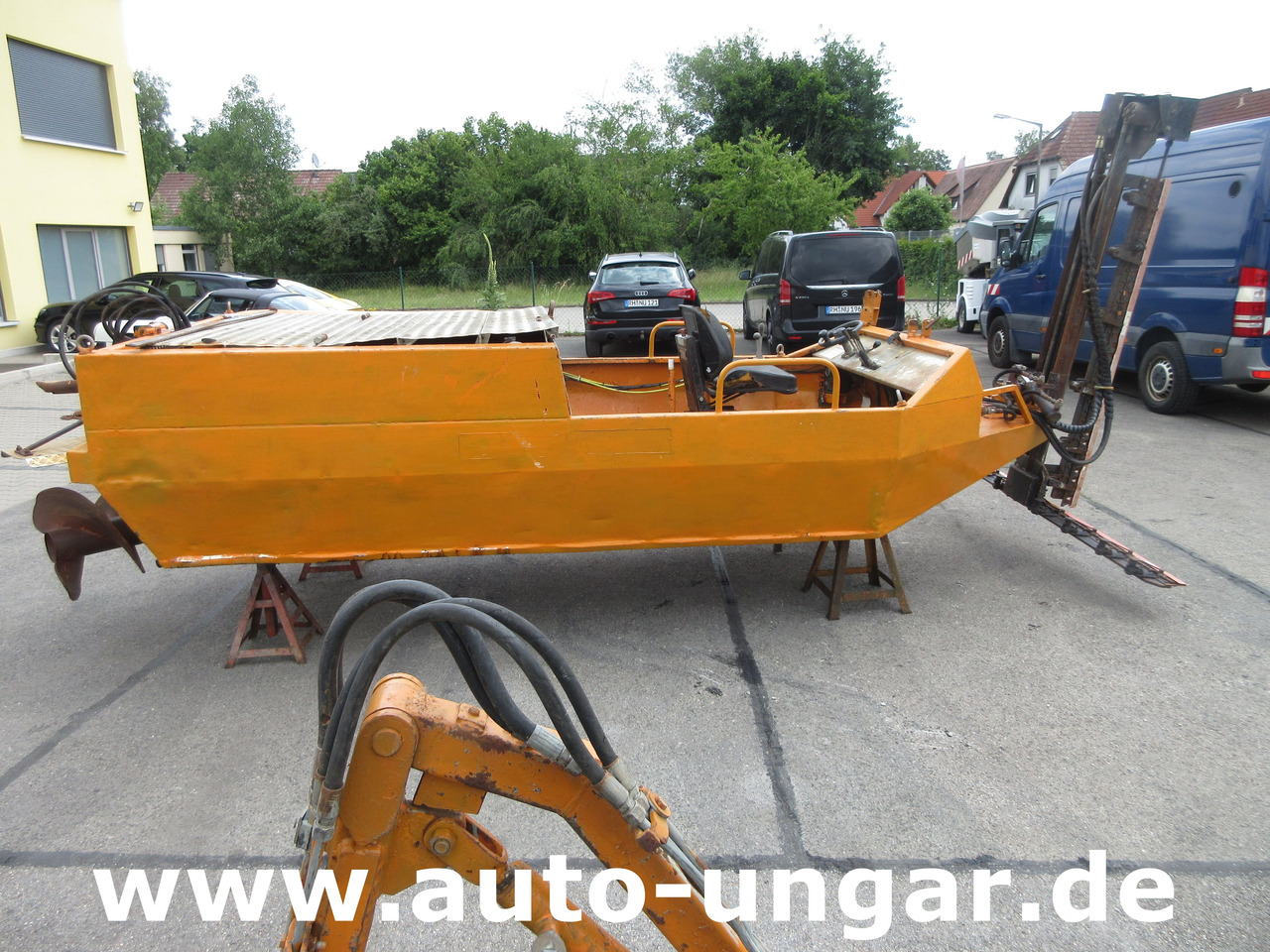 Gödde Mähboot O 420 T-Mähbalken + Seitenmäher Aquatic Weed Harvester - Véhicule de voirie/ Spécial: photos 4 Gödde Mähboot O 420 T-Mähbalken + Seitenmäher Aquatic Weed Harvester - Véhicule de voirie/ Spécial: photos 4