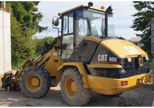 Caterpillar 908 (7t - Chargeuse sur pneus: photos 1 Caterpillar 908 (7t - Chargeuse sur pneus: photos 1