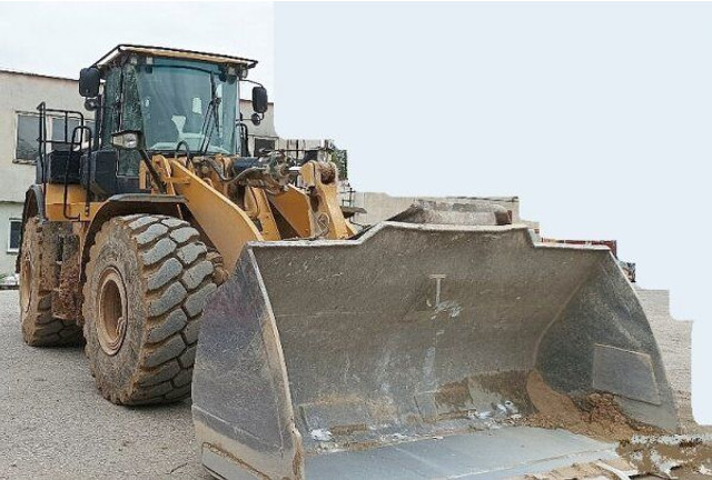 Caterpillar 966 K - Chargeuse sur pneus: photos 2 Caterpillar 966 K - Chargeuse sur pneus: photos 2
