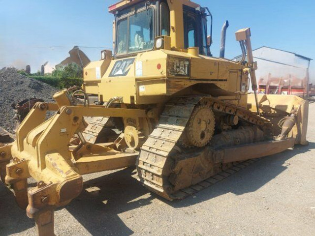 Caterpillar D6T XL - Bulldozer: photos 1 Caterpillar D6T XL - Bulldozer: photos 1