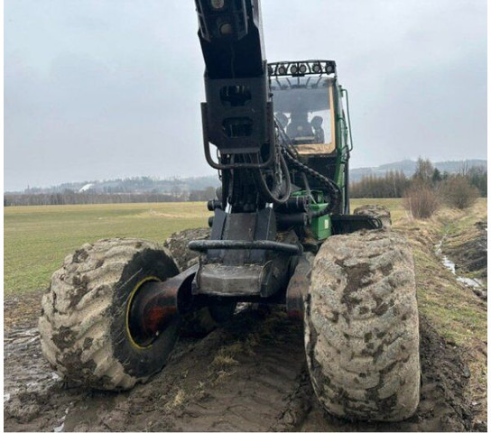 John Deere 1470E 6W +(2016) H415 - Tête d'abattage: photos 3 John Deere 1470E 6W +(2016) H415 - Tête d'abattage: photos 3