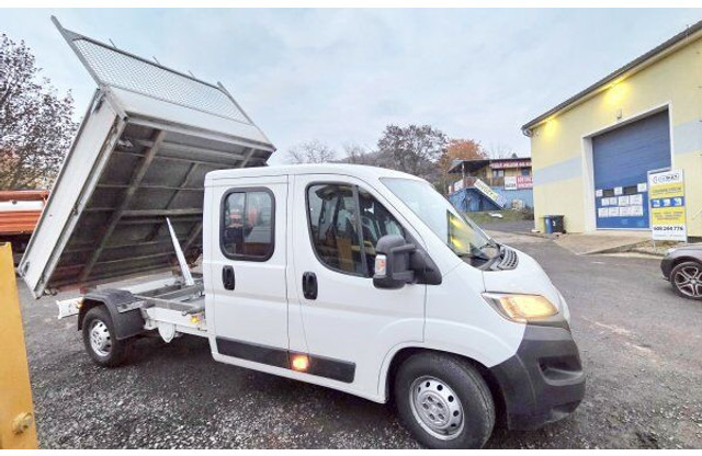 Peugeot Boxer 2.2 Hdi - Utilitaire benne: photos 2 Peugeot Boxer 2.2 Hdi - Utilitaire benne: photos 2