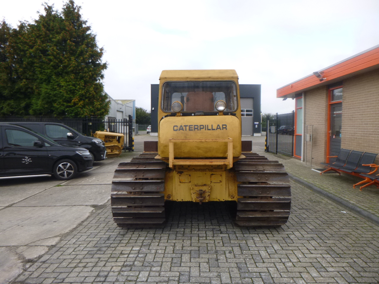 CATERPILLAR D4D LGP - Bulldozer: photos 5 CATERPILLAR D4D LGP - Bulldozer: photos 5