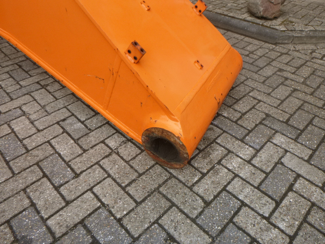 DOOSAN DX480/DX520/DX530 - Flèche pour Pelle: photos 4 DOOSAN DX480/DX520/DX530 - Flèche pour Pelle: photos 4