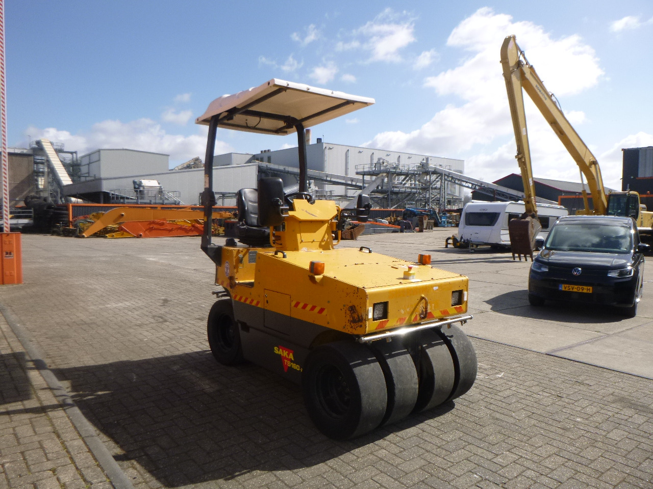 SAKAI TS160-2 - Compacteur à pneus: photos 5 SAKAI TS160-2 - Compacteur à pneus: photos 5