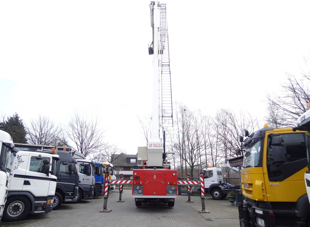 MAN FE 410 6X6 Feuerwehr Vema Lift 32 Meter - Camion avec nacelle: photos 2 MAN FE 410 6X6 Feuerwehr Vema Lift 32 Meter - Camion avec nacelle: photos 2