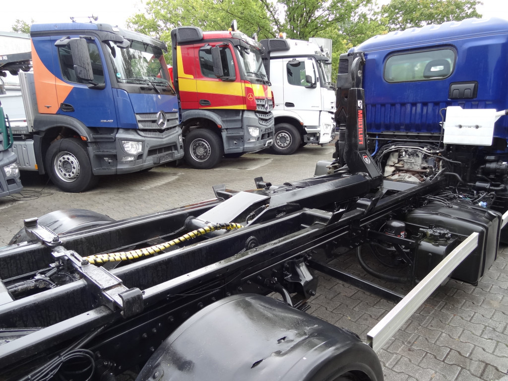 Camion ampliroll Renault D180.75 Haken Multilift: photos 15