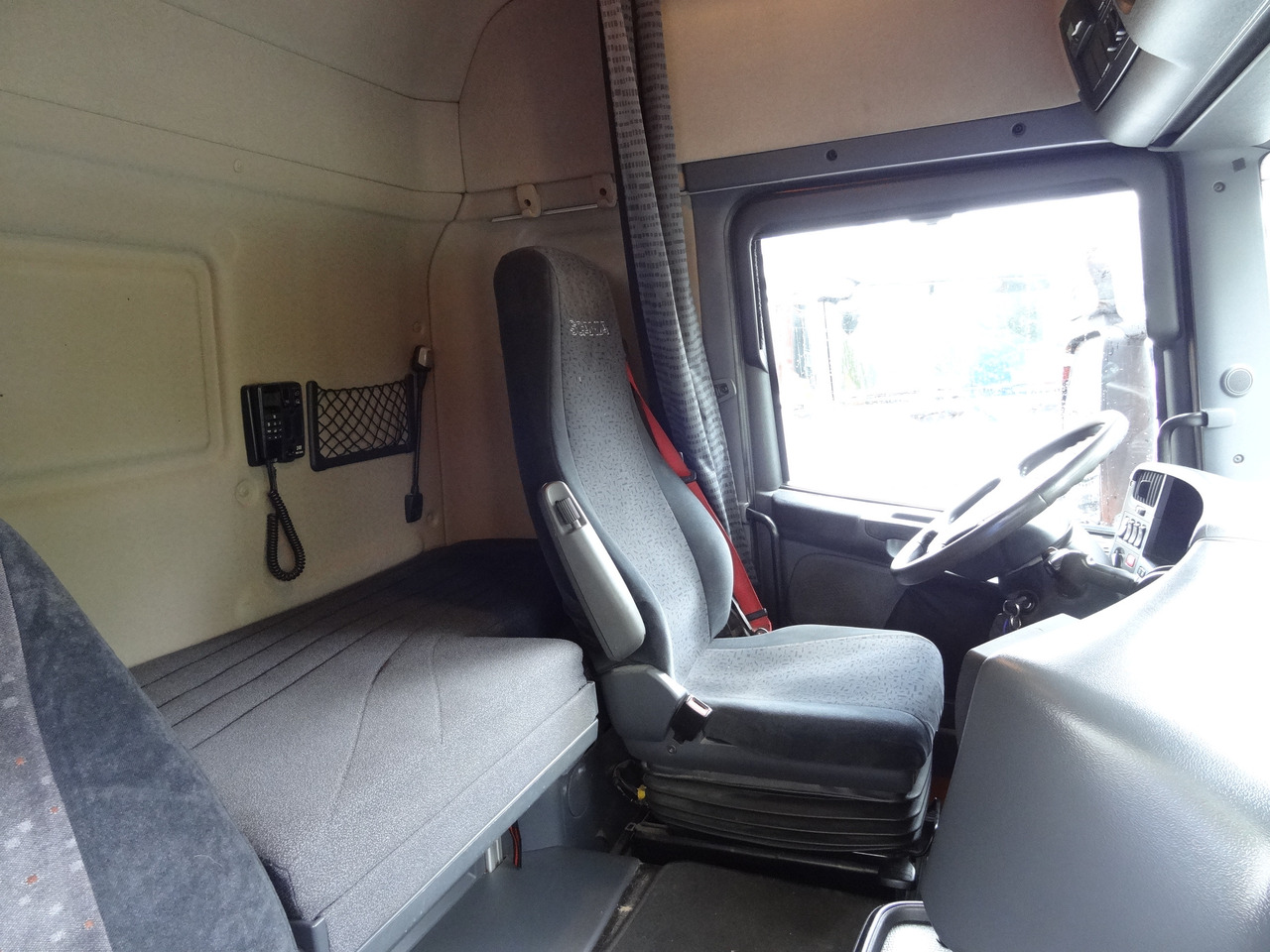 Scania R480 6X2*4 Kran Atlas 240 bis 20 Meter - Camion plateau, Camion grue: photos 4 Scania R480 6X2*4 Kran Atlas 240 bis 20 Meter - Camion plateau, Camion grue: photos 4