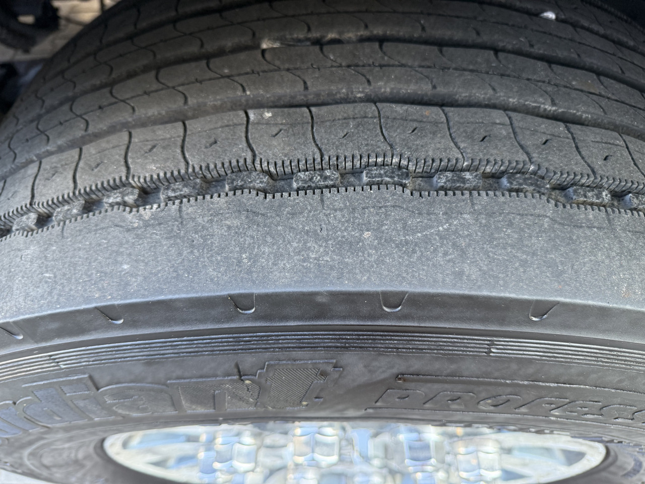 MAN TGX 18.680 4X2 BLS V8 - Tracteur routier: photos 4 MAN TGX 18.680 4X2 BLS V8 - Tracteur routier: photos 4