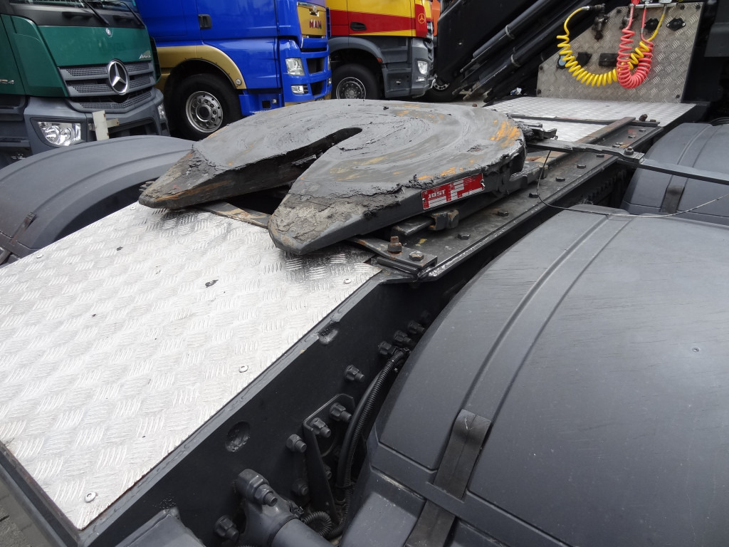 Mercedes-Benz Arocs 2648 LS 6X4 Kran Hiab X-HiPro 302 - Tracteur routier: photos 5 Mercedes-Benz Arocs 2648 LS 6X4 Kran Hiab X-HiPro 302 - Tracteur routier: photos 5