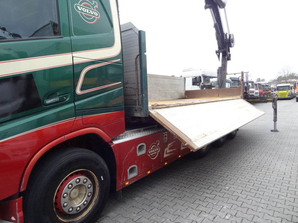 Volvo FH540 8X4 Kipper mit Kran Hiab 244-5 - Camion benne, Camion grue: photos 2 Volvo FH540 8X4 Kipper mit Kran Hiab 244-5 - Camion benne, Camion grue: photos 2