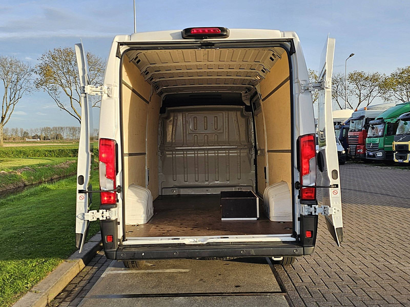 Fourgon utilitaire Citroën Jumper 2.2 L4H2 Maxi Airco: photos 12 Fourgon utilitaire Citroën Jumper 2.2 L4H2 Maxi Airco: photos 12