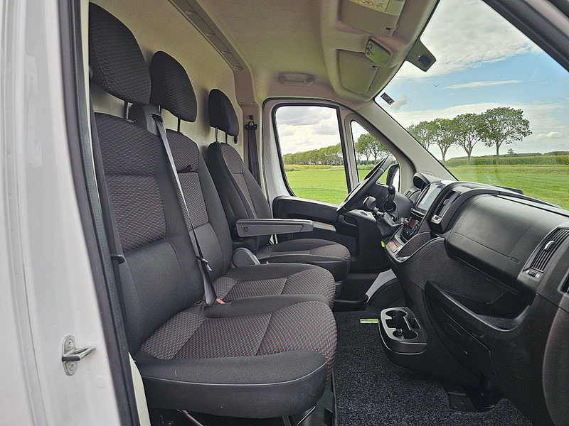 Fourgon utilitaire Citroën Jumper 2.2 L4H2 Maxi Airco: photos 7