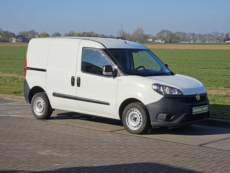 Fiat Doblò 1.3 L1 Airco Euro6 NAP! - Fourgon grand volume: photos 5 Fiat Doblò 1.3 L1 Airco Euro6 NAP! - Fourgon grand volume: photos 5