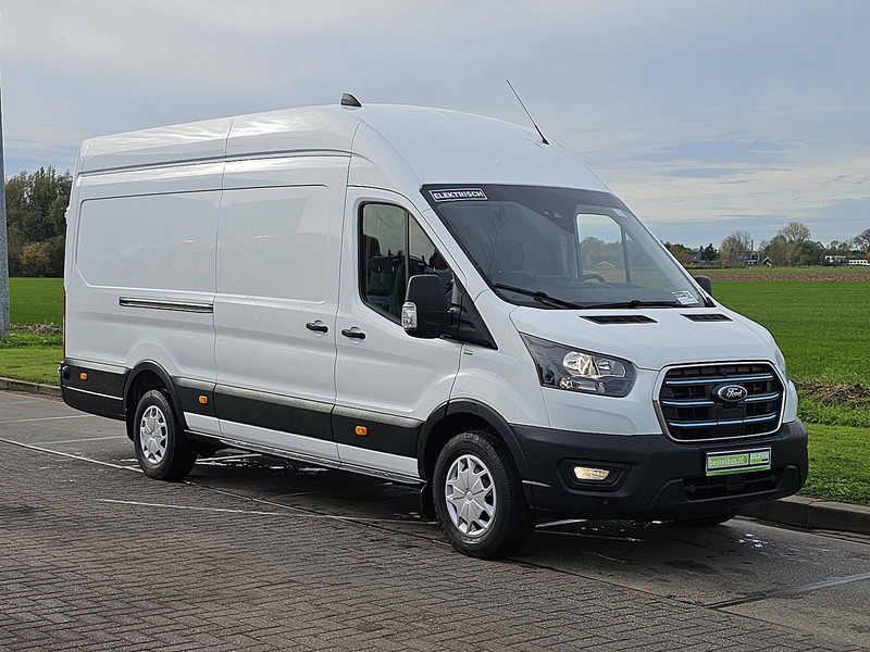 Ford E-Transit  L4H3 Maxi 68kWh! - Fourgon utilitaire, Utilitaire électrique: photos 5 Ford E-Transit  L4H3 Maxi 68kWh! - Fourgon utilitaire, Utilitaire électrique: photos 5