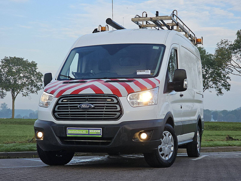 Ford Transit 2.0 L2H2 Imperiaal Navi! - Fourgon utilitaire: photos 1 Ford Transit 2.0 L2H2 Imperiaal Navi! - Fourgon utilitaire: photos 1