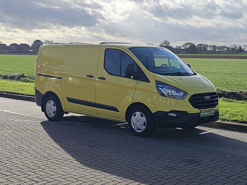 Ford Transit Custom 2.0 ac EURO6 - Fourgonnette: photos 5 Ford Transit Custom 2.0 ac EURO6 - Fourgonnette: photos 5