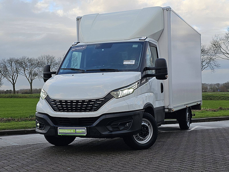 Iveco Daily 35 S ac automaat EURO6 - Fourgon grand volume: photos 1 Iveco Daily 35 S ac automaat EURO6 - Fourgon grand volume: photos 1