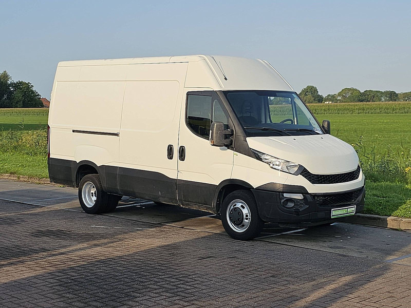 Iveco Daily 35C15 L2H2 Dubbellucht! - Fourgon utilitaire: photos 5 Iveco Daily 35C15 L2H2 Dubbellucht! - Fourgon utilitaire: photos 5