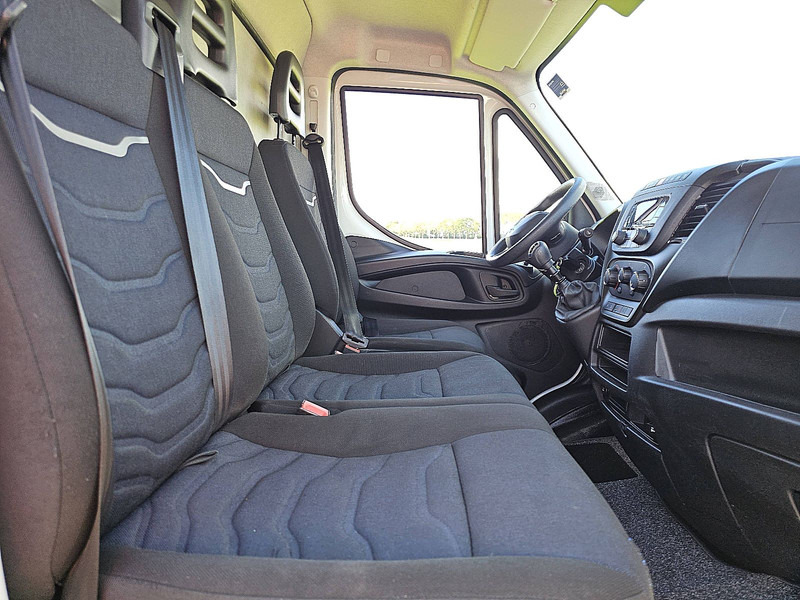 Fourgon grand volume Iveco Daily 35C16 Bakwagen Laadklep: photos 7
