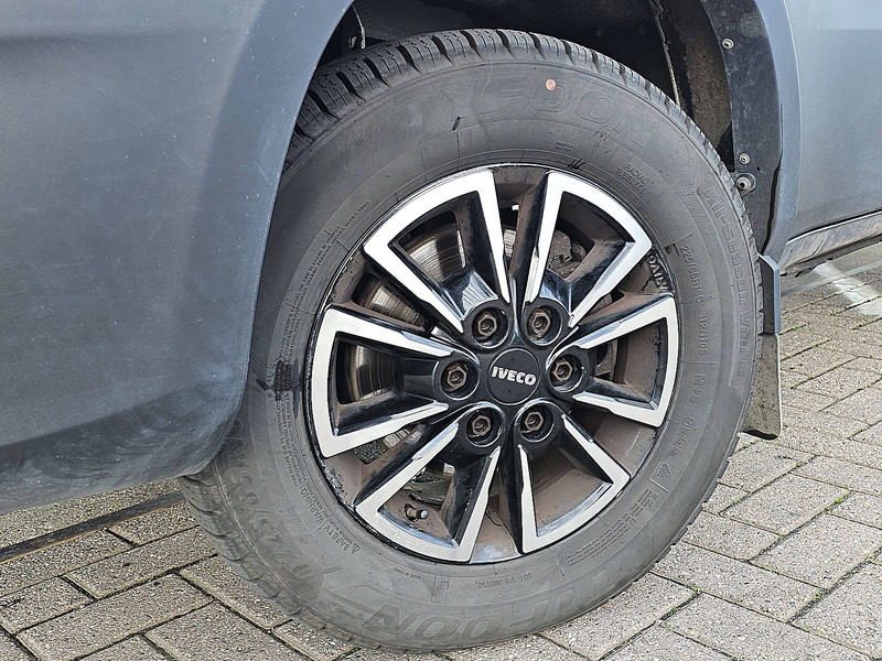 Fourgon grand volume Iveco Daily 35S16 Bakwagen Laadklep!: photos 15