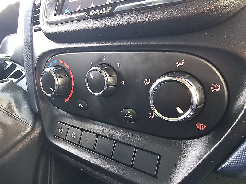 Utilitaire plateau Iveco Daily 35S16 Open-Laadbak Kist AC: photos 12 Utilitaire plateau Iveco Daily 35S16 Open-Laadbak Kist AC: photos 12