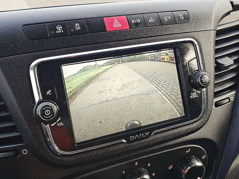 Utilitaire plateau Iveco Daily 35S16 Open-Laadbak Kist AC: photos 13 Utilitaire plateau Iveco Daily 35S16 Open-Laadbak Kist AC: photos 13