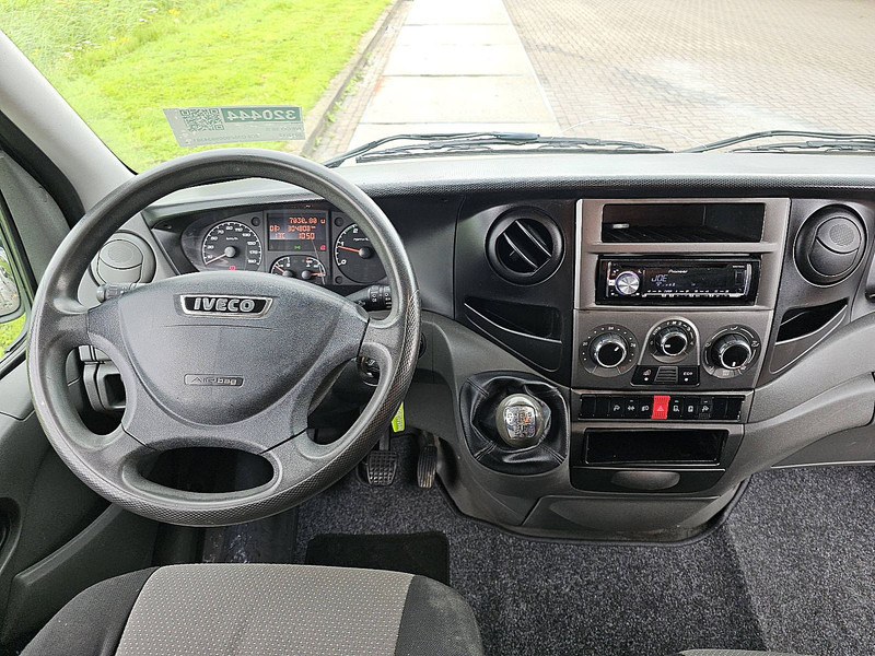 Iveco Daily 35S21 3.0ltr Maxi 200Pk AC en crédit-bail Iveco Daily 35S21 3.0ltr Maxi 200Pk AC: photos 8