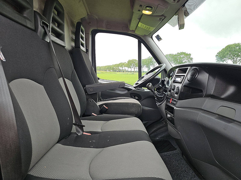 Iveco Daily 35S21 3.0ltr Maxi 200Pk AC en crédit-bail Iveco Daily 35S21 3.0ltr Maxi 200Pk AC: photos 7